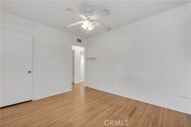 Detail Gallery Image 7 of 18 For 13449 Stagg St, Panorama City,  CA 91402 - 3 Beds | 2 Baths