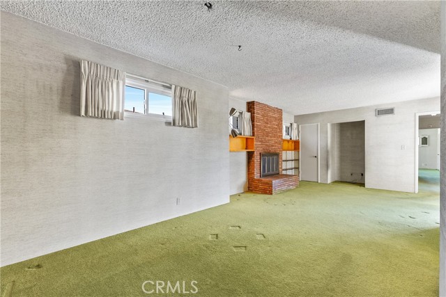 Detail Gallery Image 16 of 60 For 249 S Lincoln St, Burbank,  CA 91506 - 3 Beds | 2 Baths