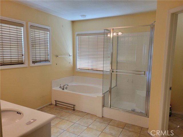 Detail Gallery Image 6 of 8 For 1277 Nicolas St, Fullerton,  CA 92833 - 3 Beds | 2/1 Baths