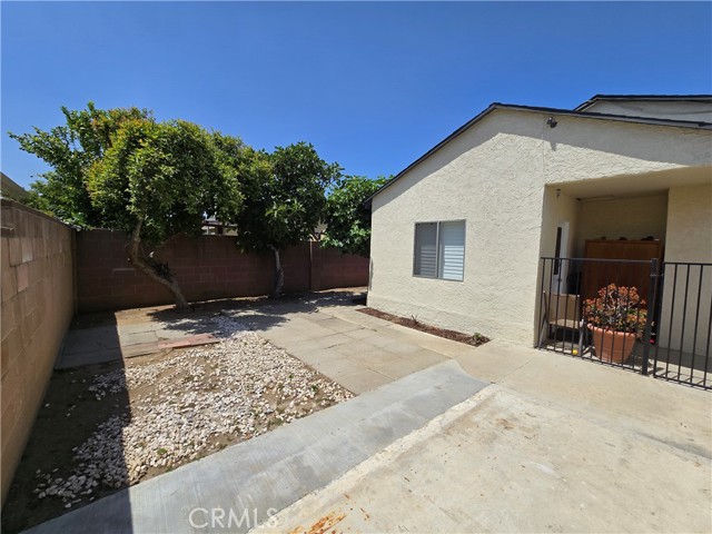 Detail Gallery Image 15 of 18 For 11417 Amboy Ave, San Fernando,  CA 91340 - 3 Beds | 1 Baths