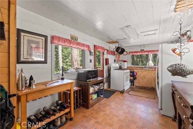 7851 Humboldt Road, Butte Meadows CA: https://media.crmls.org/medias/4719694a-20f9-45a0-90fe-8460e481aace.jpg