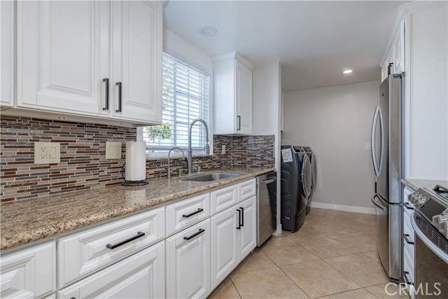 Image 9 of 66 For 824 Dune