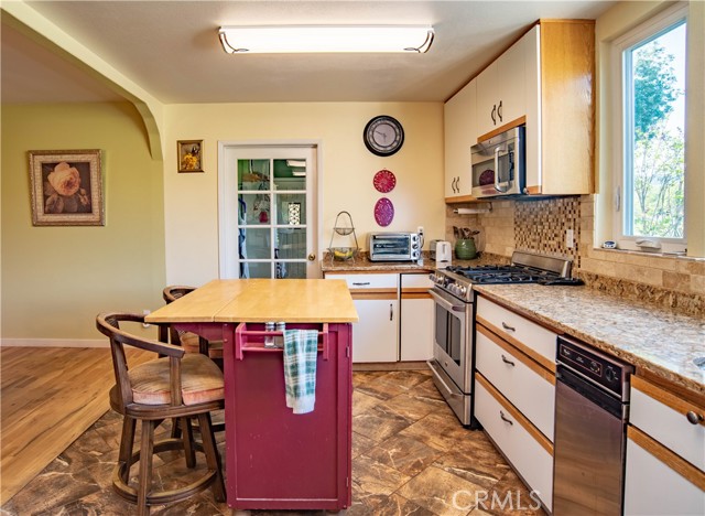 Detail Gallery Image 13 of 73 For 10507 Witter Springs Rd, –,  CA 95493 - 2 Beds | 1 Baths