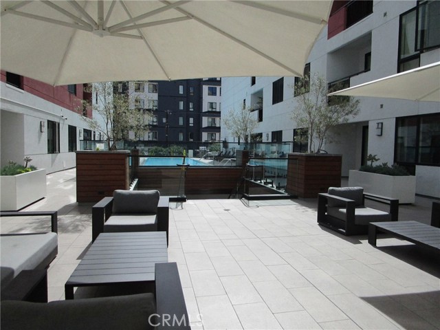 Detail Gallery Image 11 of 24 For 1234 Wilshire, Los Angeles,  CA 90017 - 1 Beds | 1 Baths