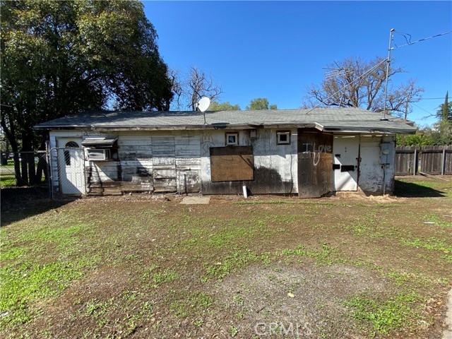 Detail Gallery Image 11 of 17 For 455 E 9th Ave, Chico,  CA 95926 - 2 Beds | 1 Baths