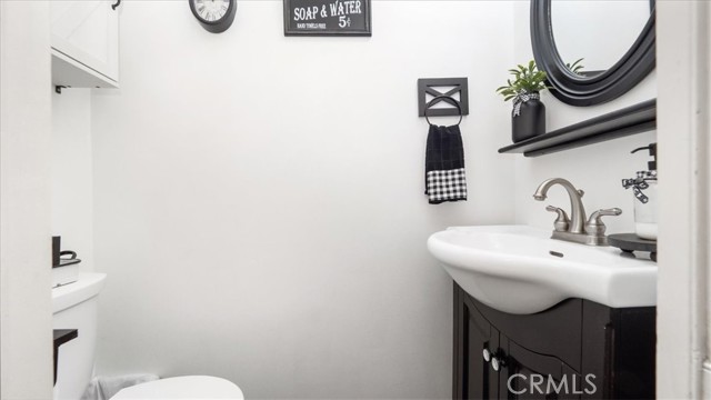 8356 Bella Vista Drive, Rancho Cucamonga CA: https://media.crmls.org/medias/471b03de-b955-42ba-9c20-eff505bb5252.jpg