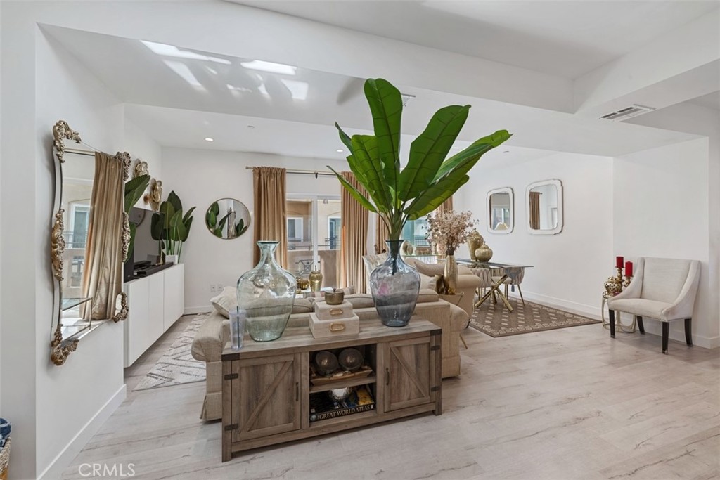 9847 N Lassen Road