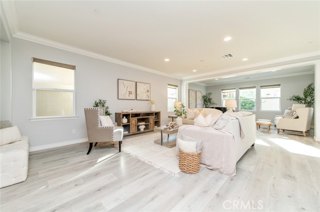 Detail Gallery Image 10 of 48 For 7757 Horizon, Chino,  CA 91708 - 4 Beds | 3/1 Baths