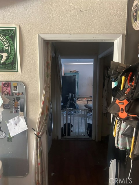 Detail Gallery Image 13 of 22 For 1749 S Valley View, Ridgecrest,  CA 93555 - 3 Beds | 2 Baths