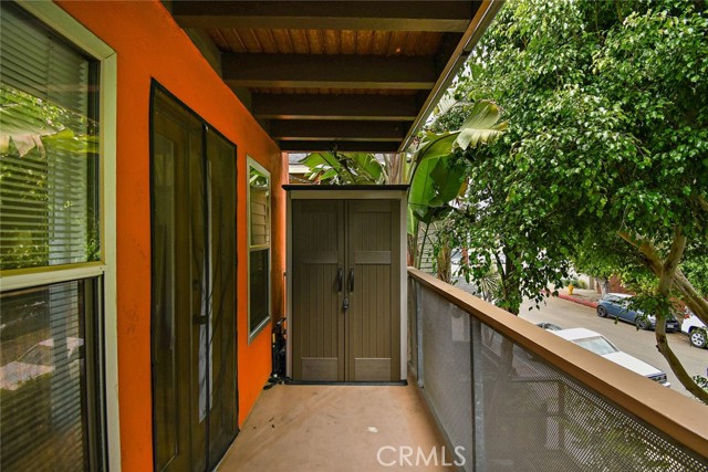 Detail Gallery Image 9 of 41 For 241 Horizon Ave, Venice,  CA 90291 - – Beds | – Baths