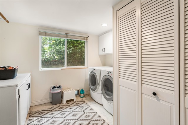 Detail Gallery Image 11 of 23 For 5503 Hartglen Pl, Agoura Hills,  CA 91301 - 5 Beds | 3 Baths