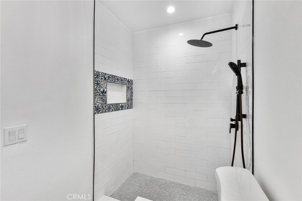 MLS #IV25257587 image #17