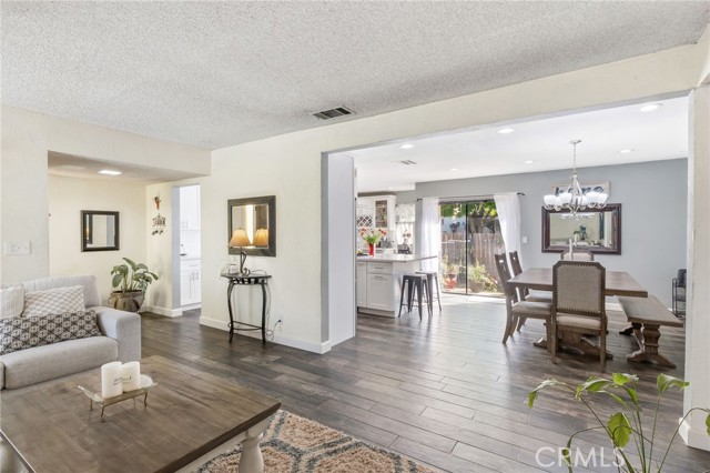 Detail Gallery Image 11 of 75 For 938 W Laurel, Colton,  CA 92324 - 3 Beds | 2 Baths