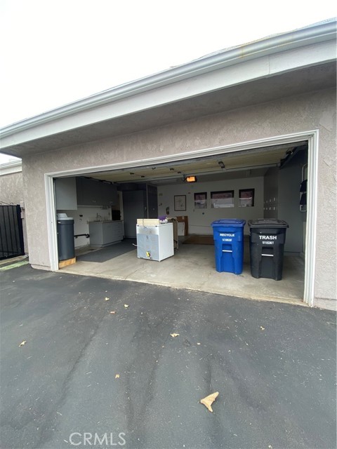 25236 Lawton Avenue, Loma Linda CA: https://media.crmls.org/medias/471fa9b2-af91-4ca9-9793-e8ca8eb7c27d.jpg