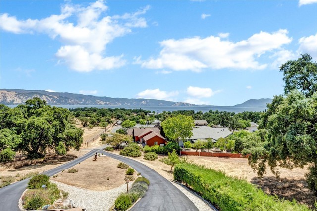 4445 Eucalyptus Avenue, Lakeport CA: https://media.crmls.org/medias/471fce16-0a2b-4225-872a-ef8c8600a17a.jpg