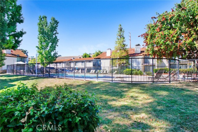5606 Las Virgenes Road, Calabasas CA: https://media.crmls.org/medias/472007e1-1908-4e8a-b135-942d9769894c.jpg