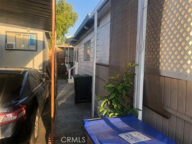 221 COLOGNE DR, Santa Ana CA: https://media.crmls.org/medias/4720d156-57df-4062-9fe0-09a9db4eeb8a.jpg