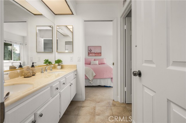 27782 Via Madrina, San Juan Capistrano CA: https://media.crmls.org/medias/47214a0b-8575-4433-9a34-473a6c5b6633.jpg