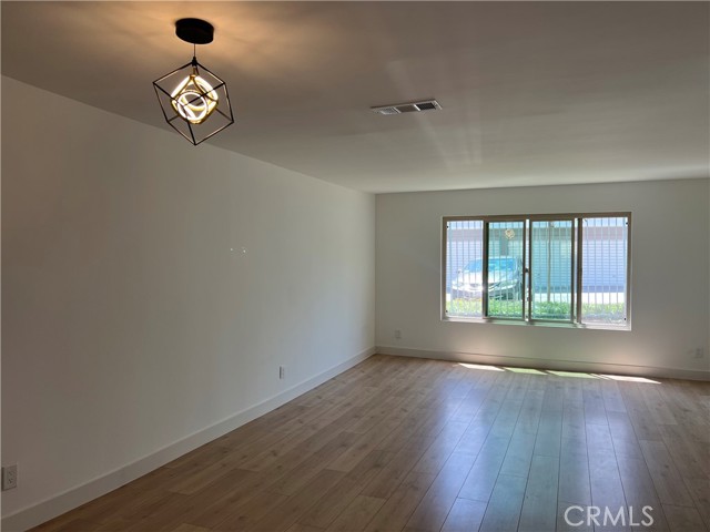 Detail Gallery Image 7 of 20 For 1705 Neil Armstrong St #103,  Montebello,  CA 90640 - 2 Beds | 2 Baths