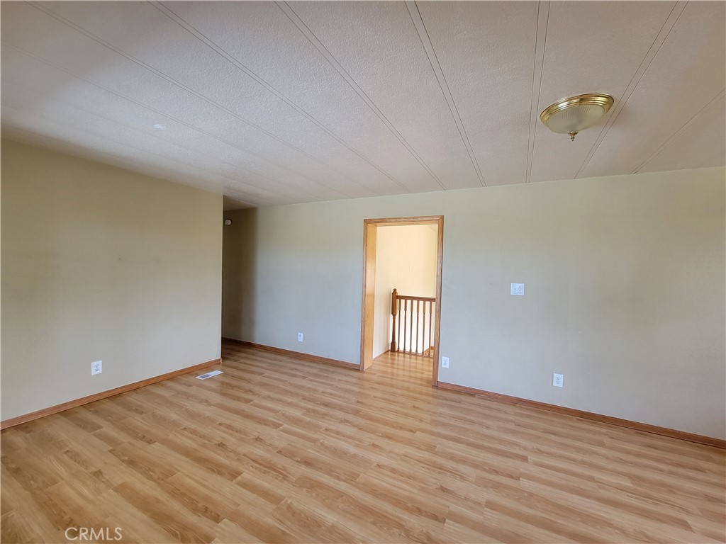 56400 Lubo Trail