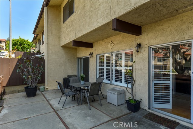 Detail Gallery Image 17 of 21 For 10625 Tierra Navarra Dr, Whittier,  CA 90601 - 3 Beds | 2/1 Baths