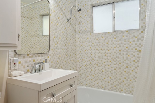 Detail Gallery Image 24 of 38 For 33387 Robin Dr, Green Valley Lake,  CA 92341 - 3 Beds | 1/1 Baths