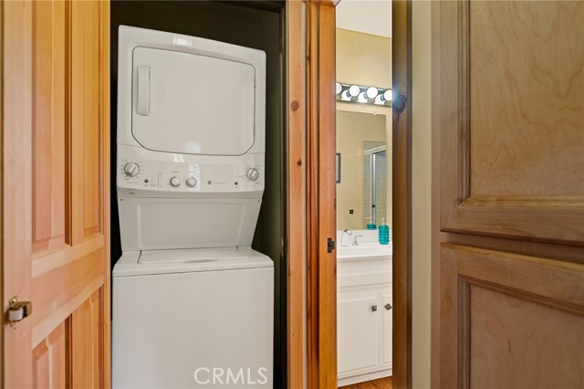 Detail Gallery Image 33 of 44 For 26974 Tunnel Dr, Lake Arrowhead,  CA 92352 - 3 Beds | 2 Baths