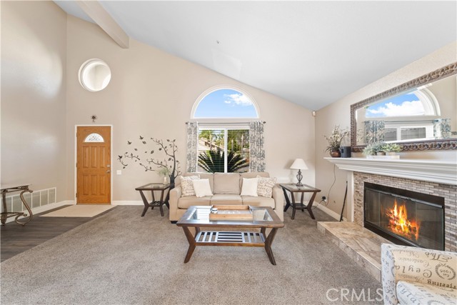 Detail Gallery Image 8 of 71 For 7950 Valencia Ct, Highland,  CA 92346 - 4 Beds | 3 Baths