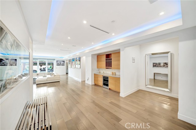 5622 Katherine, Sherman Oaks CA: https://media.crmls.org/medias/4725b3b2-c513-4548-8860-d23c0e4ee7ce.jpg