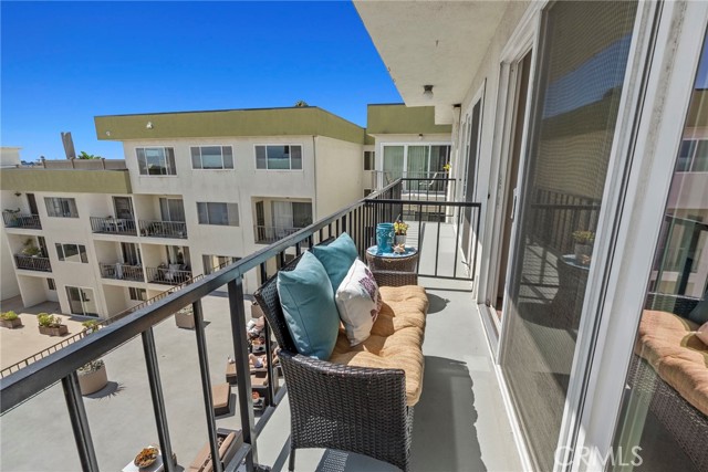 1600 Ardmore Avenue, Hermosa Beach, California 90254, 2 Bedrooms Bedrooms, 0 ,2 BathroomsBathrooms,Residential,For Sale,Ardmore,0,PV26133694