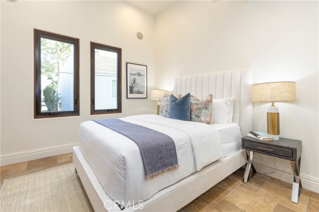 308 Carnation Avenue #1/2, Corona Del Mar (newport Beach), CA, 92625 308 Carnation Avenue #1/2, Corona Del Mar (newport Beach), CA, 92625