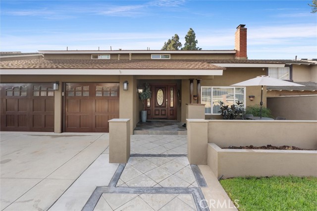 Detail Gallery Image 4 of 55 For 2761 Bunting, Costa Mesa,  CA 92626 - 5 Beds | 3 Baths