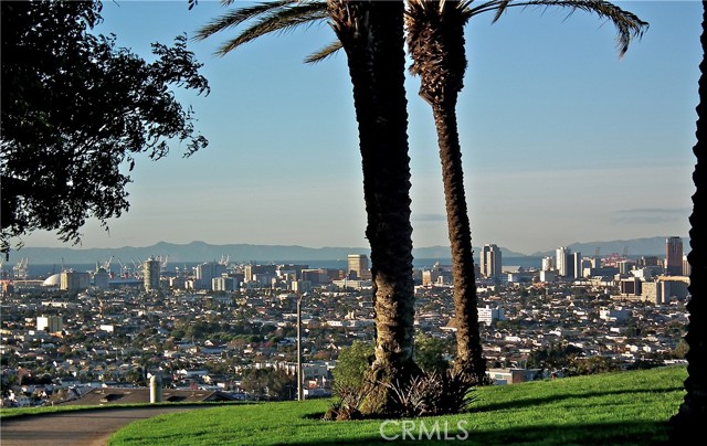 Detail Gallery Image 38 of 42 For 2503 E 21st St #207,  Signal Hill,  CA 90755 - 2 Beds | 2 Baths