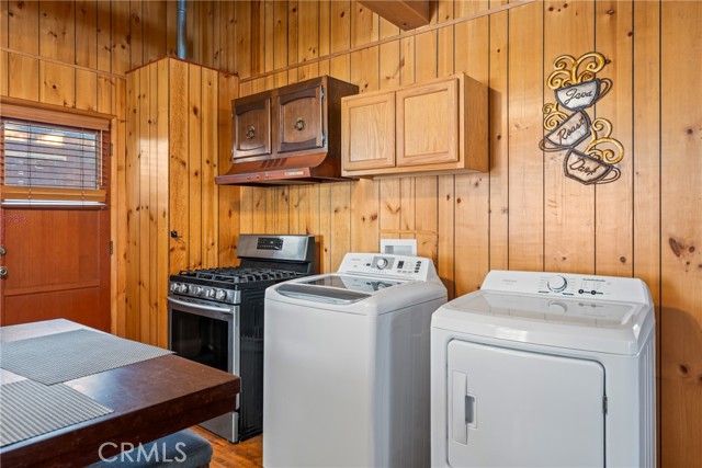 Detail Gallery Image 13 of 32 For 904 Michael Ave, Big Bear City,  CA 92314 - 3 Beds | 2 Baths