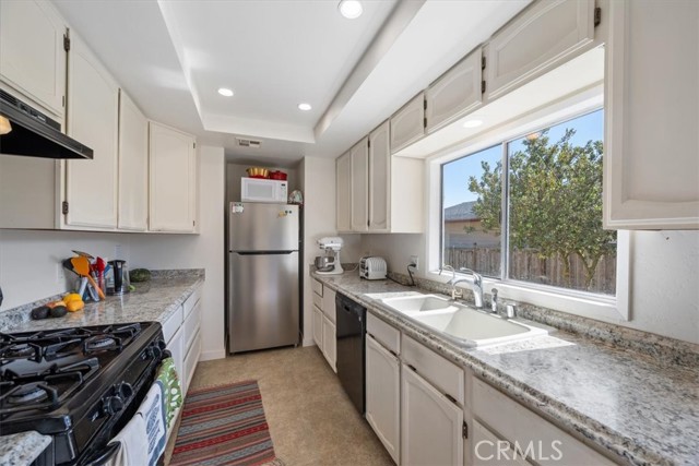 Detail Gallery Image 17 of 35 For 508 Woodland Drive, Los Osos,  CA 93402 - 3 Beds | 2 Baths