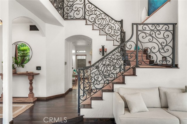 19066 Willow Brook, Lake Forest CA: https://media.crmls.org/medias/4728a4c7-52d7-49d6-9e2f-3e353d3188a1.jpg