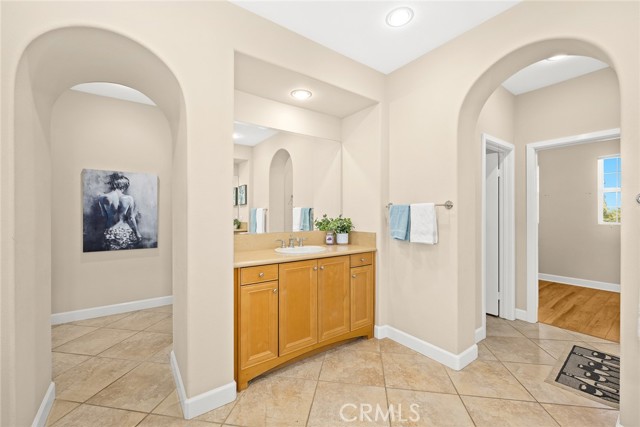 Detail Gallery Image 39 of 60 For 540 E Viewcrest Dr, Azusa,  CA 91702 - 5 Beds | 4/1 Baths