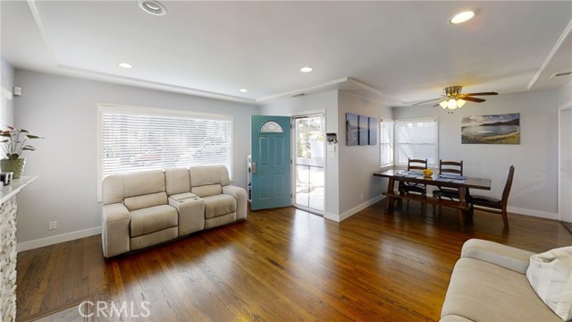 1070 W Santa Cruz Street
