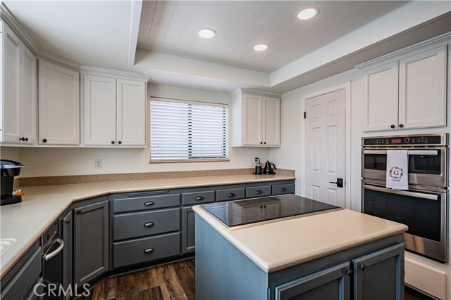 Detail Gallery Image 24 of 66 For 30718 Early Round Dr, Canyon Lake,  CA 92587 - 5 Beds | 3/1 Baths