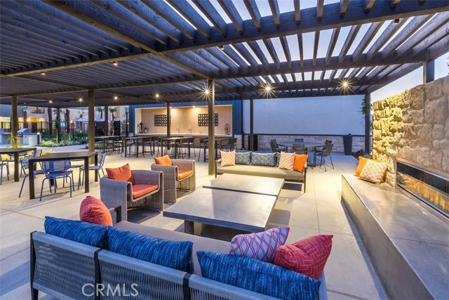 Detail Gallery Image 37 of 65 For 4110 S S. Sunflower Paseo #200, Ontario,  CA 91761 - 3 Beds | 2/1 Baths