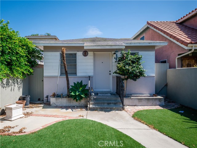 Huge price reduction! Attention all investors and developers! This 2 bedroom, 1 bath home is perfect for an investor or a first time buyer that wants to walk into some sweat equity. With a little TLC this home can be truly amazing. Tucked away in a great family neighborhood within walking distance to the famed Venice Boardwalk, this home is sure to please. The home offers a large private yard, a one car garage (perfect for an ADU), and a wide driveway with plenty of room to park. Hurry before this one is gone!