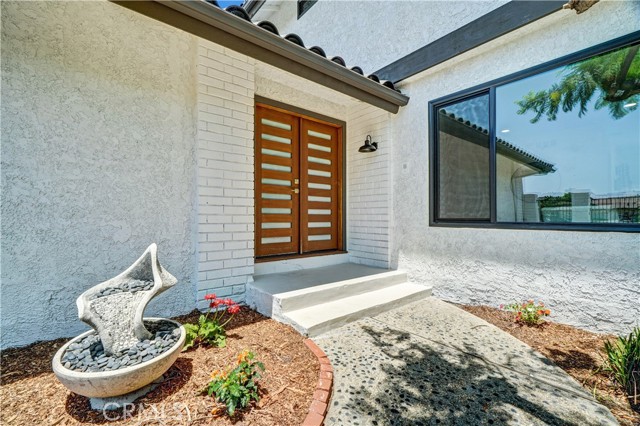 Detail Gallery Image 5 of 52 For 5231 Los Encantos Circle, La Palma,  CA 90623 - 5 Beds | 3 Baths