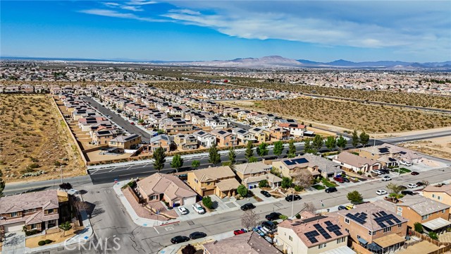Detail Gallery Image 23 of 41 For 11938 Tiffany, Victorville,  CA 92392 - 4 Beds | 3 Baths