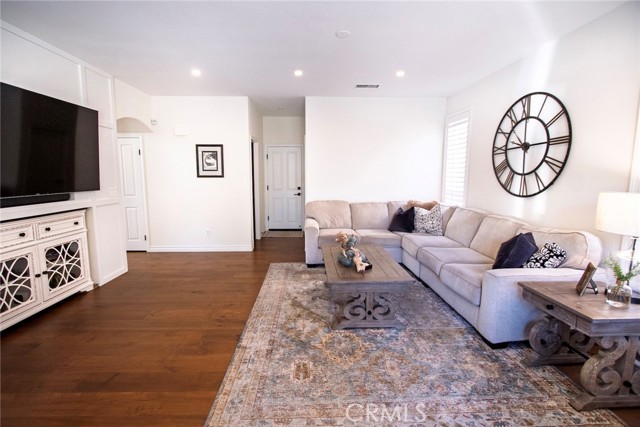Detail Gallery Image 21 of 60 For 28744 Haskell Canyon Rd, Saugus,  CA 91390 - 4 Beds | 2/1 Baths