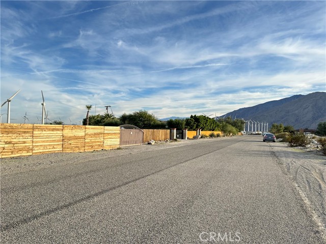 19790 Cooper Road, North Palm Springs CA: https://media.crmls.org/medias/472c4634-9b0c-485c-bb94-ab1d9a59c5bb.jpg
