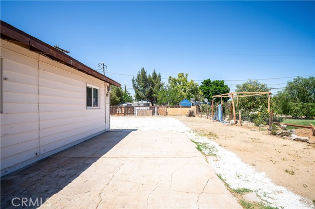Detail Gallery Image 26 of 30 For 16176 Del Rey Ct, Victorville,  CA 92395 - 4 Beds | 2 Baths