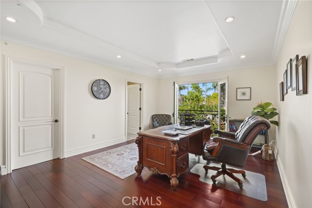 5108 Otis Avenue, Tarzana CA: https://media.crmls.org/medias/472d746e-6b95-4049-ad8e-a098da443cde.jpg