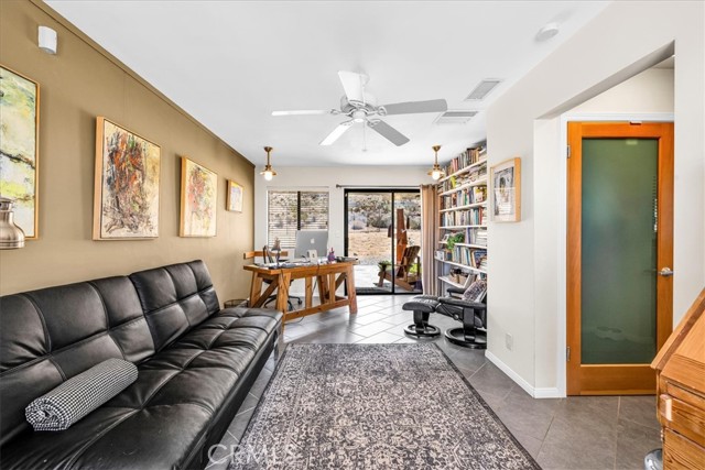 Detail Gallery Image 19 of 47 For 7880 Wesley Rd, Joshua Tree,  CA 92252 - 3 Beds | 2/1 Baths