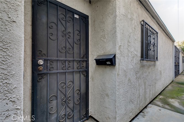 Detail Gallery Image 18 of 30 For 318 S Lincoln Ave, Monterey Park,  CA 91755 - 6 Beds | 6 Baths