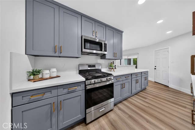 3 Bed Home for Sale in Sun Valley, California